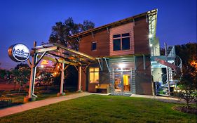 The Crash Pad: An Uncommon Hostel